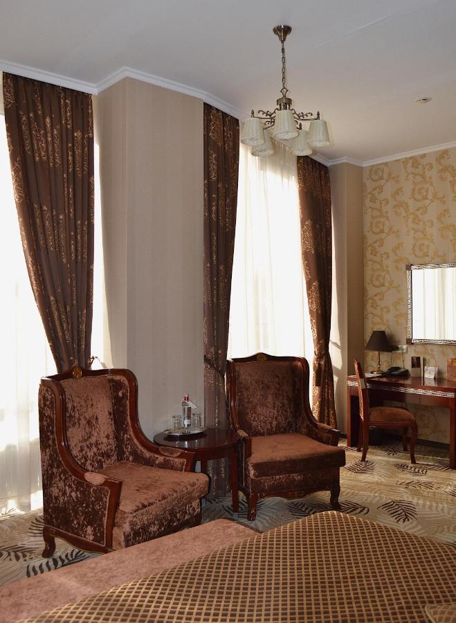 Hotel Sevan Plaza Rostov-on-Don Екстериор снимка