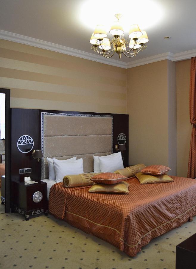 Hotel Sevan Plaza Rostov-on-Don Екстериор снимка